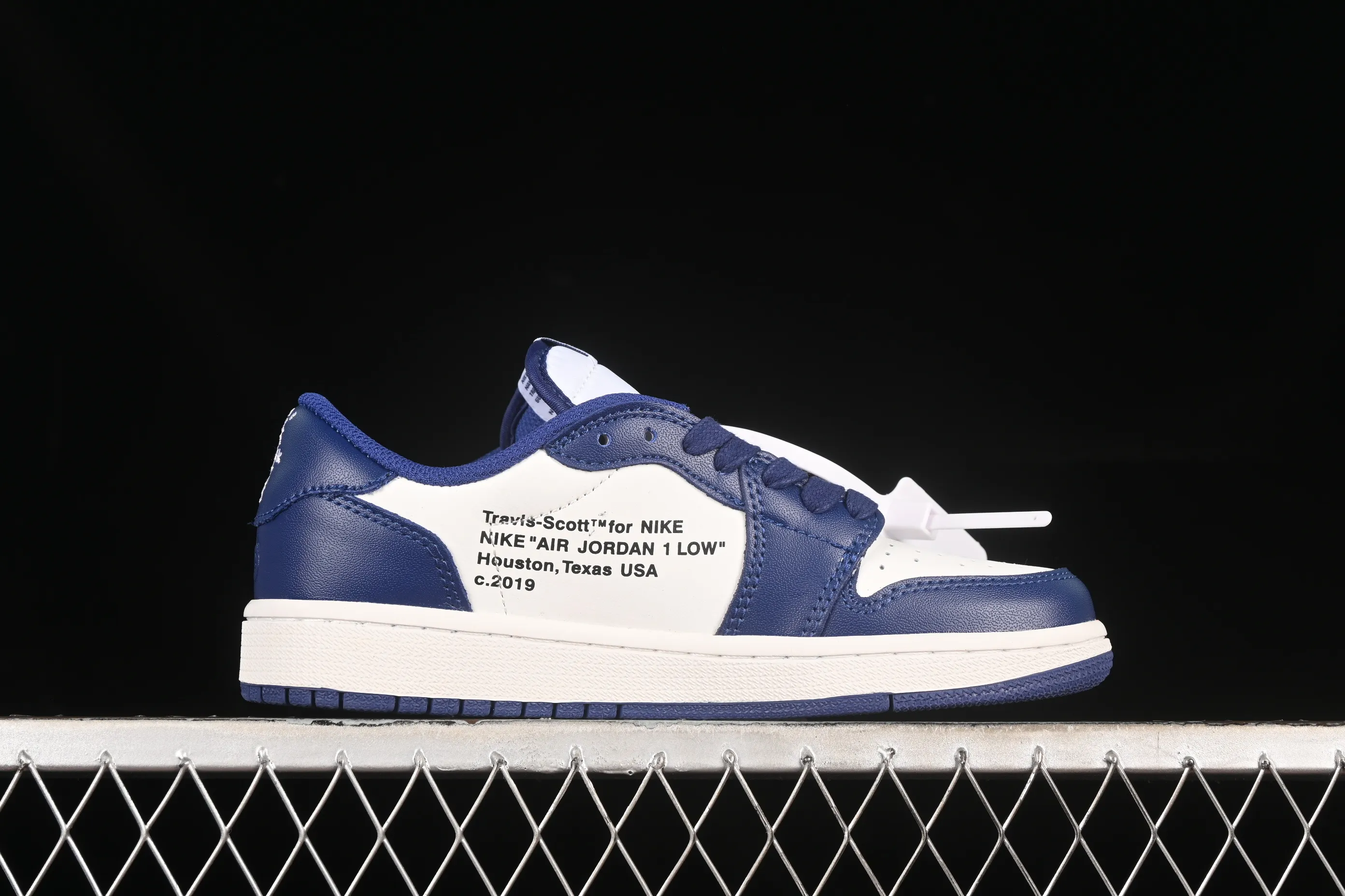 All categories Air Jordan Jordan series basketball shoes Air Jordan 1 Low Travis Scott x Air Jordan 1 Low OG AJ1 Joe 1 undercut low top DM7890-101